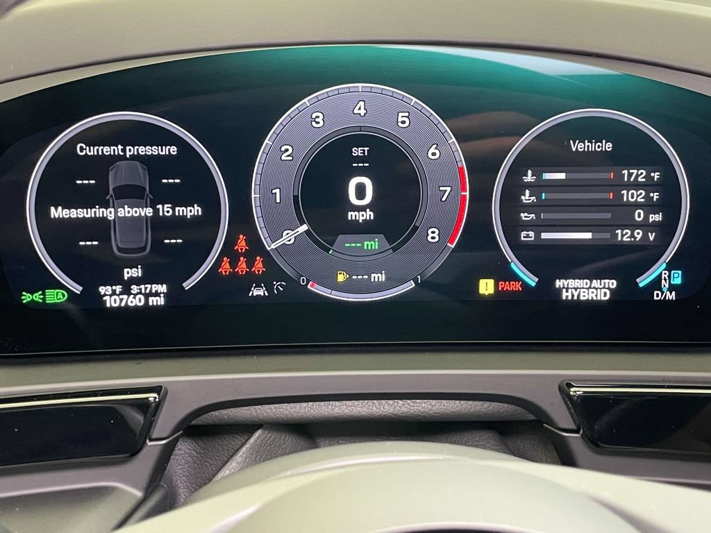 Certified 2024 Porsche Cayenne AWD/4WD image 44