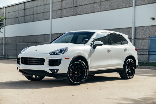 Used 2016 Porsche Cayenne S AWD/4WD image 26