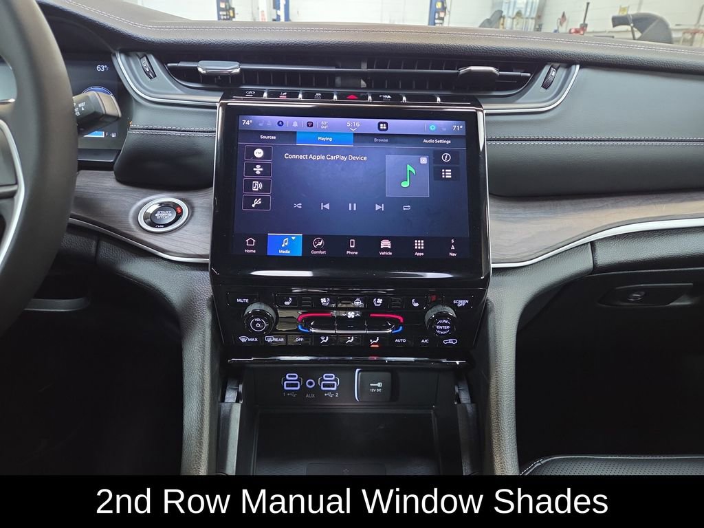 New 2025 Jeep Grand Cherokee L Limited w/ Luxury Tech Group II image 17