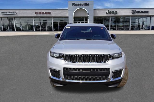 New 2025 Jeep Grand Cherokee L Limited w/ Trailer Tow Package image 8