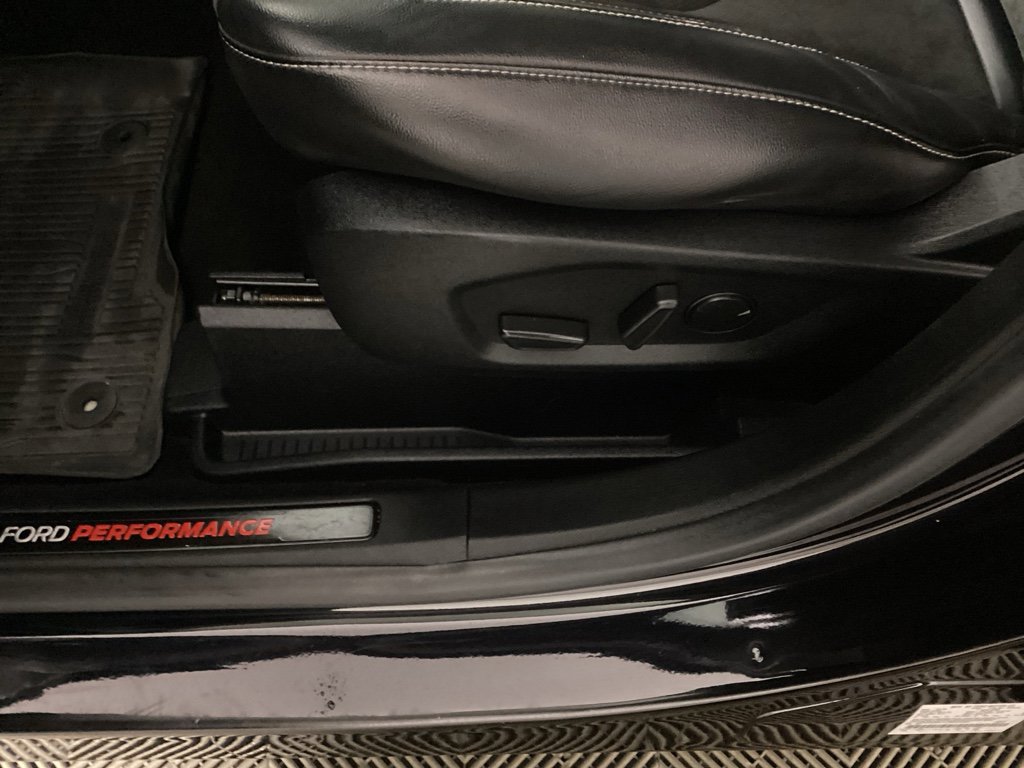 Used 2020 Ford Edge ST w/ Equipment Group 401A image 16