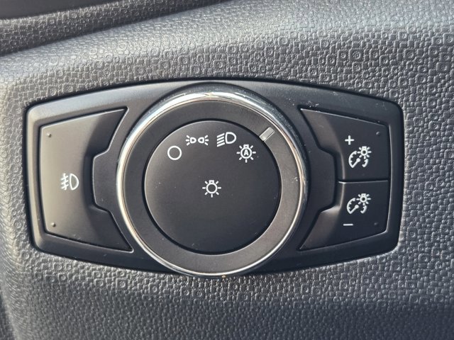 Certified 2019 Ford EcoSport SE image 19