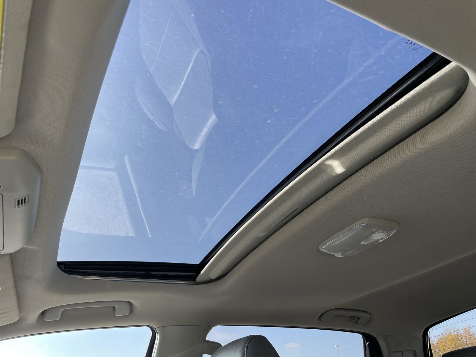 Used 2015 Toyota Tundra Limited image 29