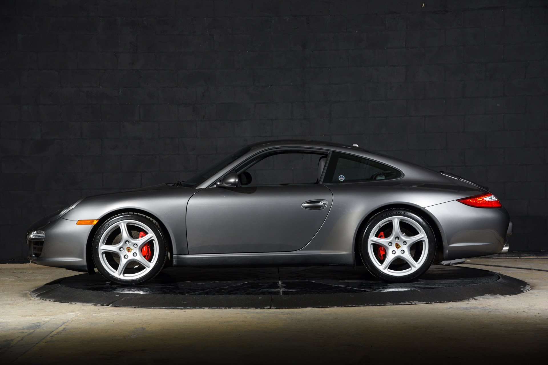 Used 2010 Porsche 911 Carrera S RWD image 11
