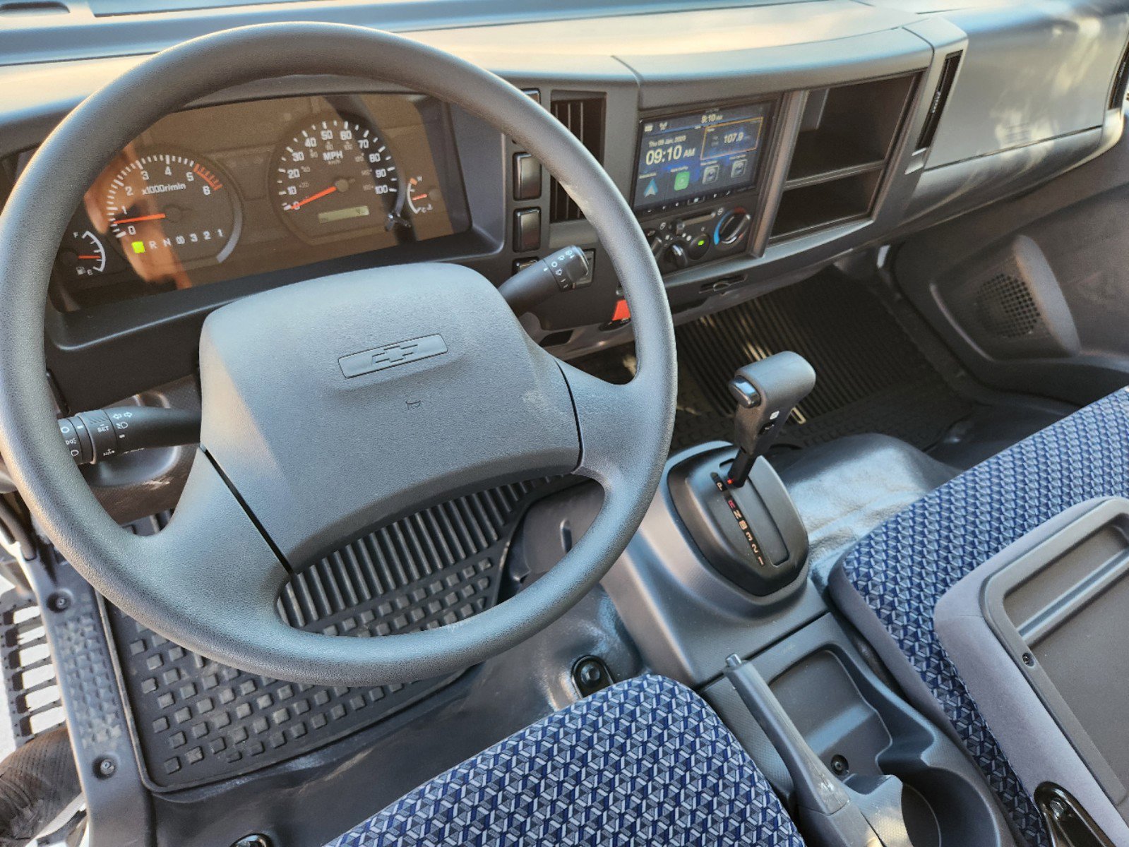 New 2025 Chevrolet Low Cab Forward 5500XG image 29