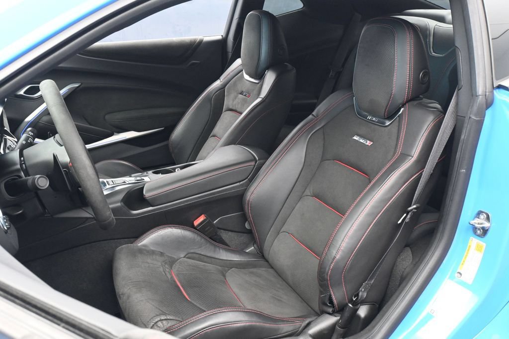 Used 2023 Chevrolet Camaro ZL1 RWD image 10