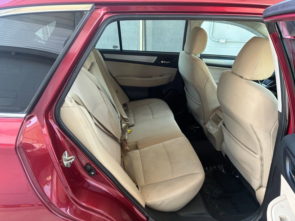 Used 2018 Subaru Outback 2.5i Premium AWD/4WD image 38