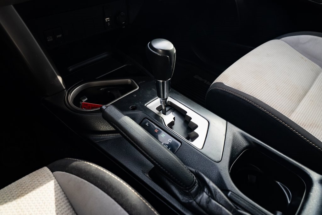 Used 2018 Toyota RAV4 XLE image 17