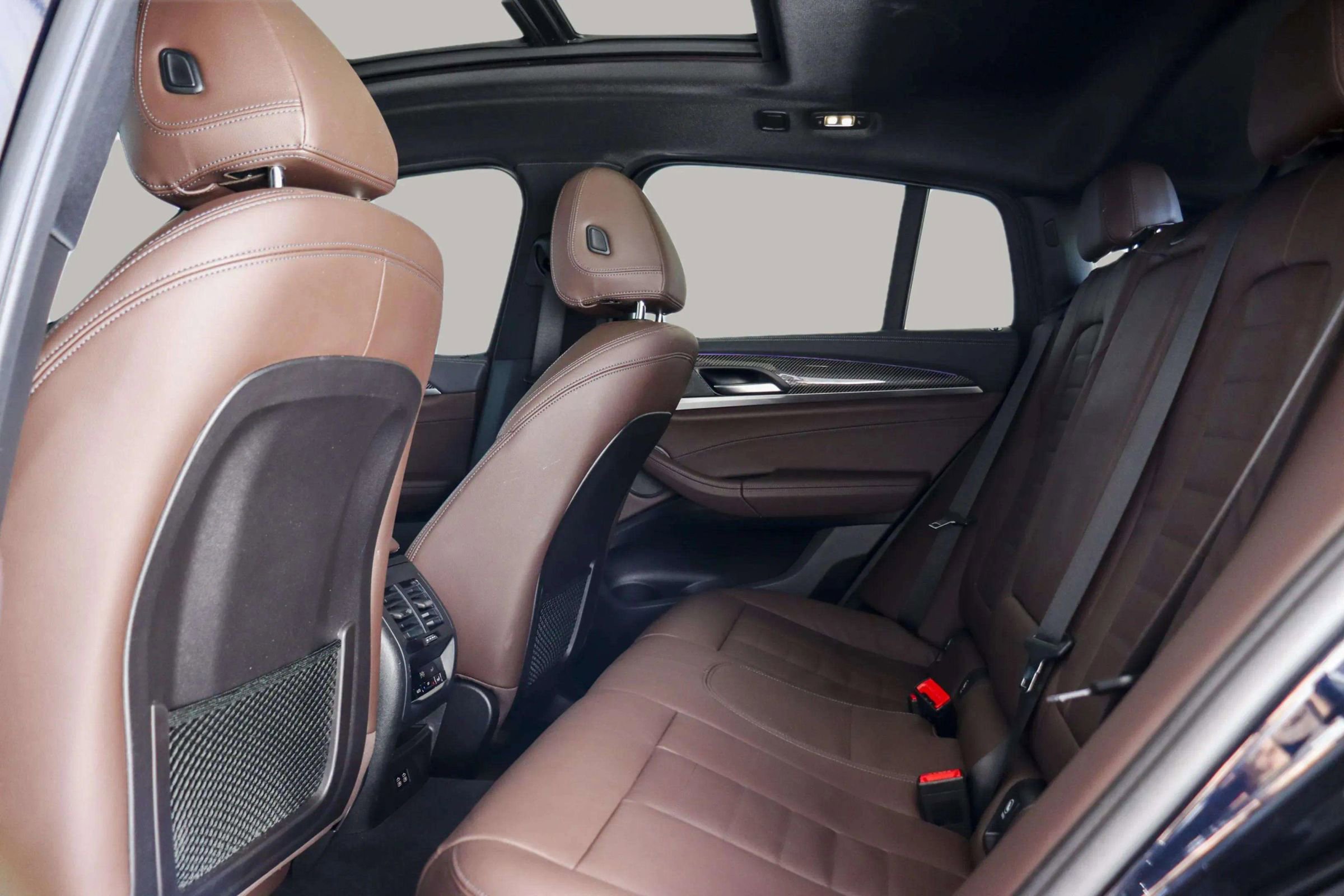 Used 2020 BMW X4 xDrive30i w/ Executive Package image 28