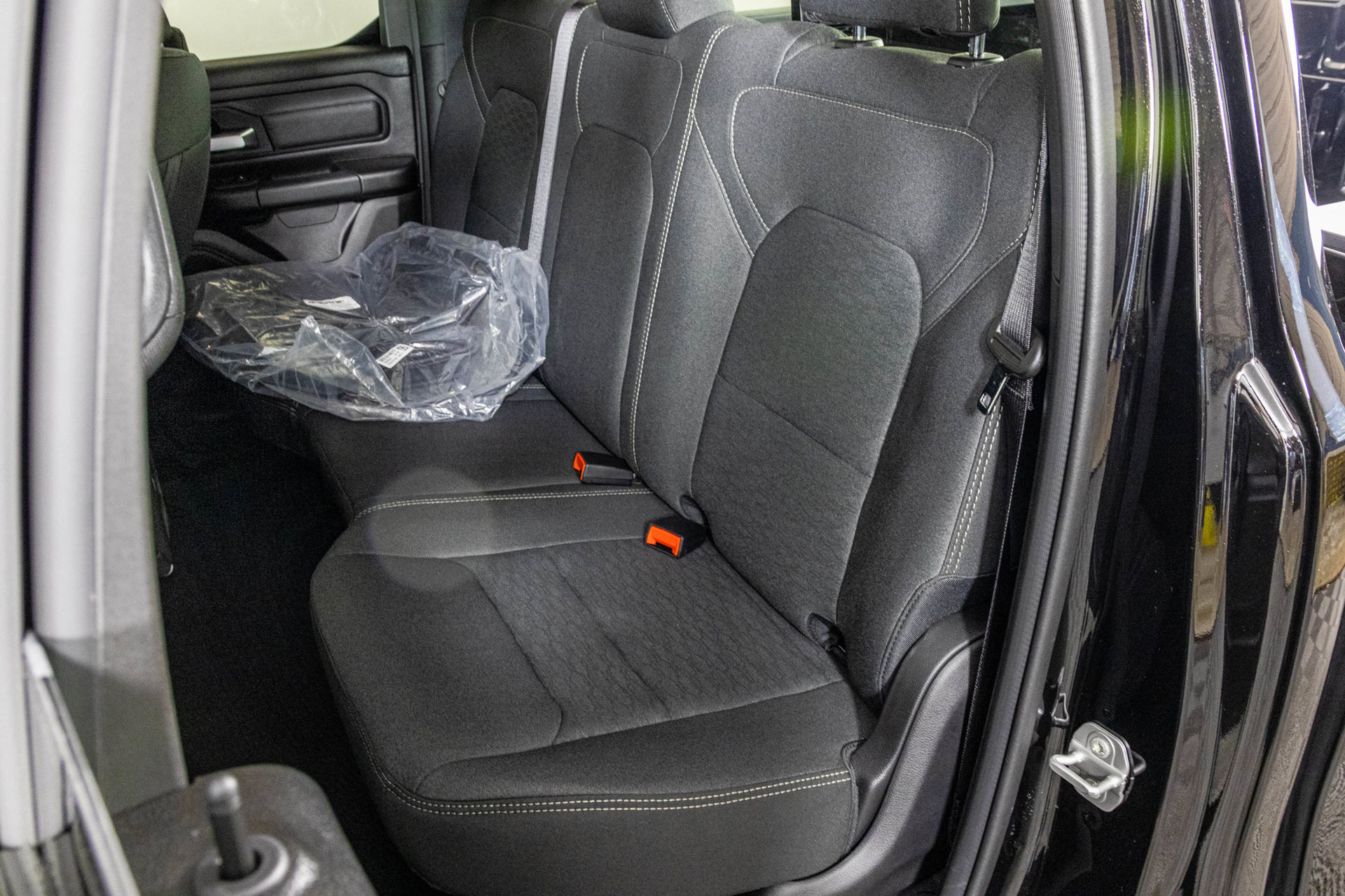New 2026 RAM 1500 Express AWD/4WD image 36