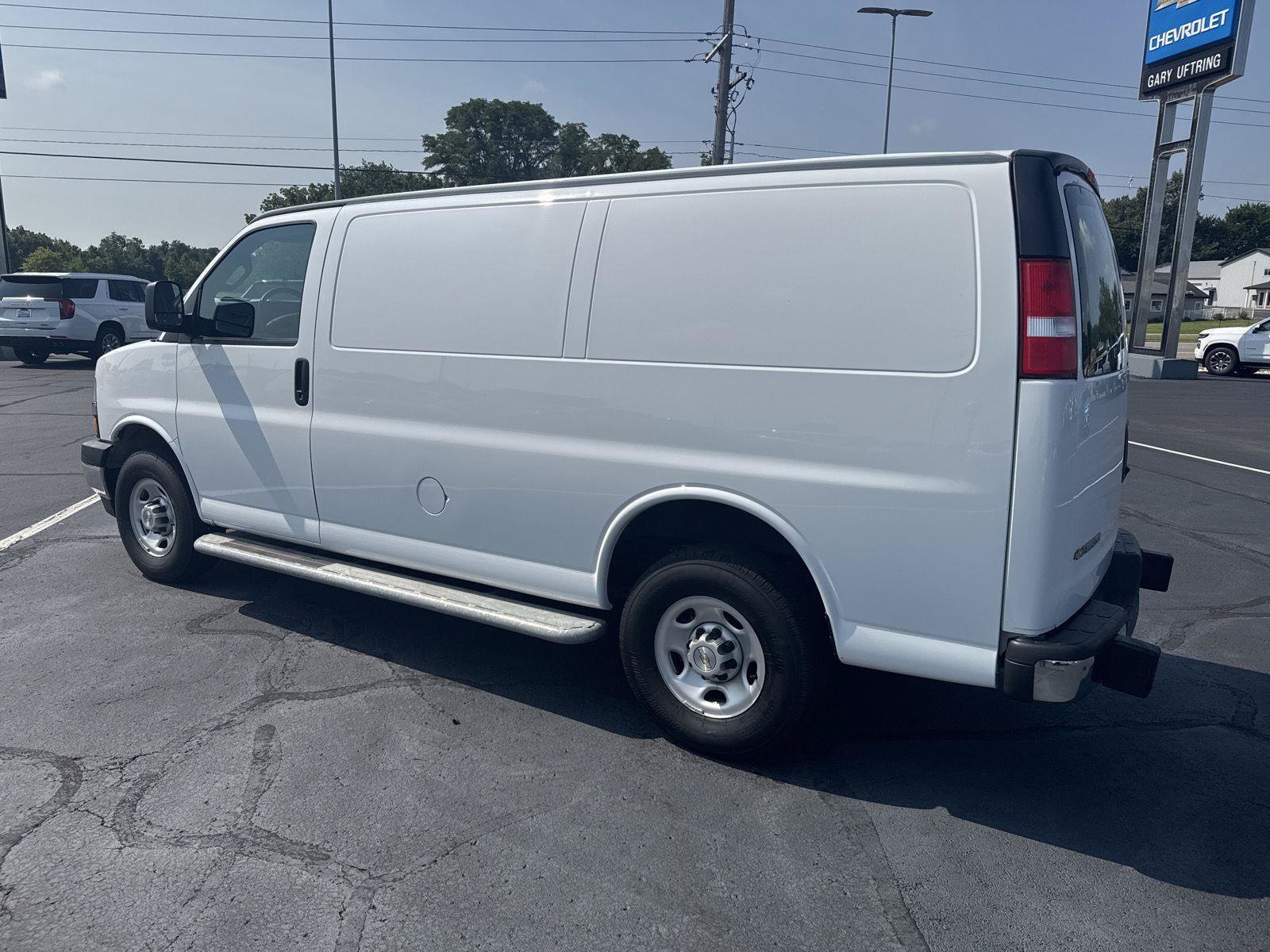 Used 2024 Chevrolet Express 2500 w/ Driver Convenience Package RWD image 2