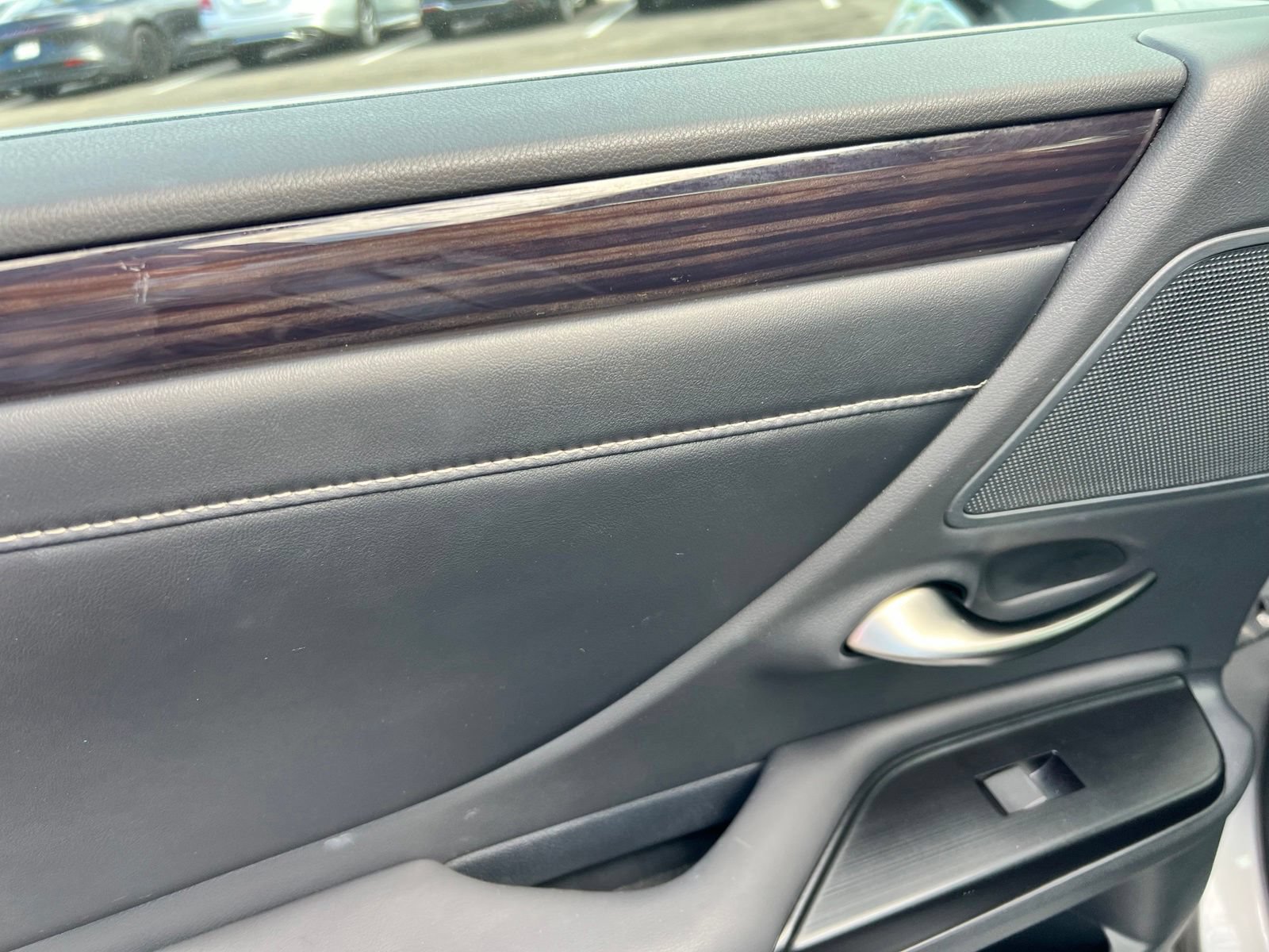 Used 2020 Lexus ES 300h w/ Premium Package FWD image 58
