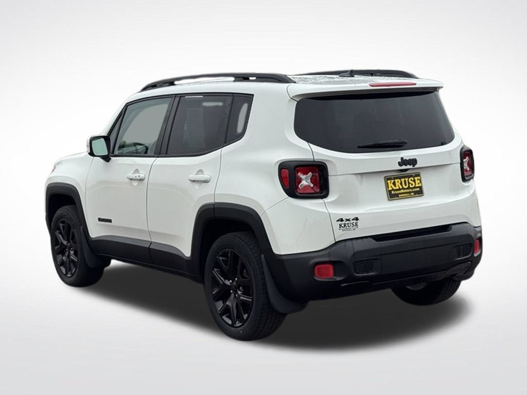 Used 2017 Jeep Renegade Altitude AWD/4WD image 35