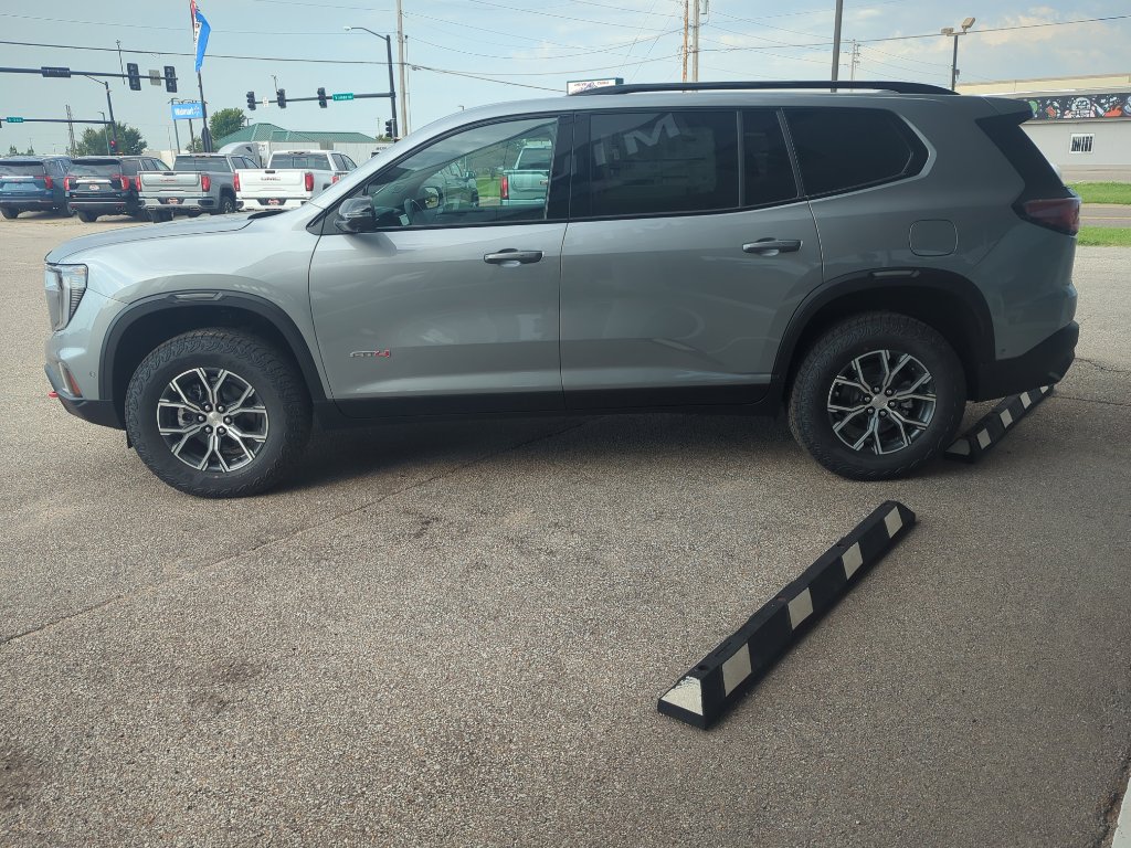 New 2026 GMC Acadia AT4 w/ Super Cruise Package image 6