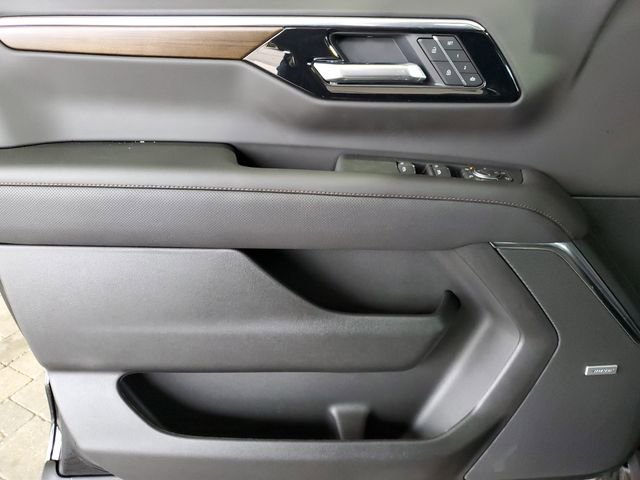 New 2026 Chevrolet Tahoe High Country w/ Sun And Tow Package image 23