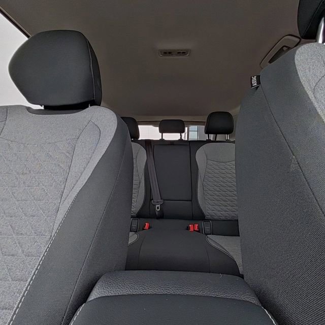 Used 2025 Volkswagen Tiguan S image 28