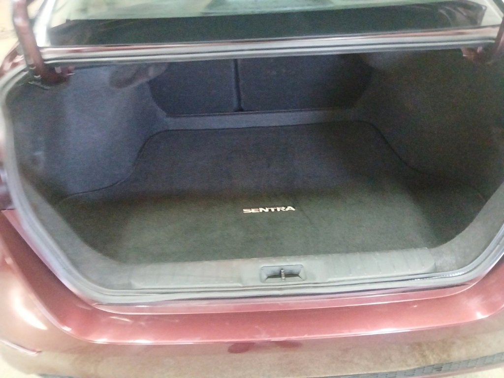 Used 2024 Nissan Sentra SV image 18