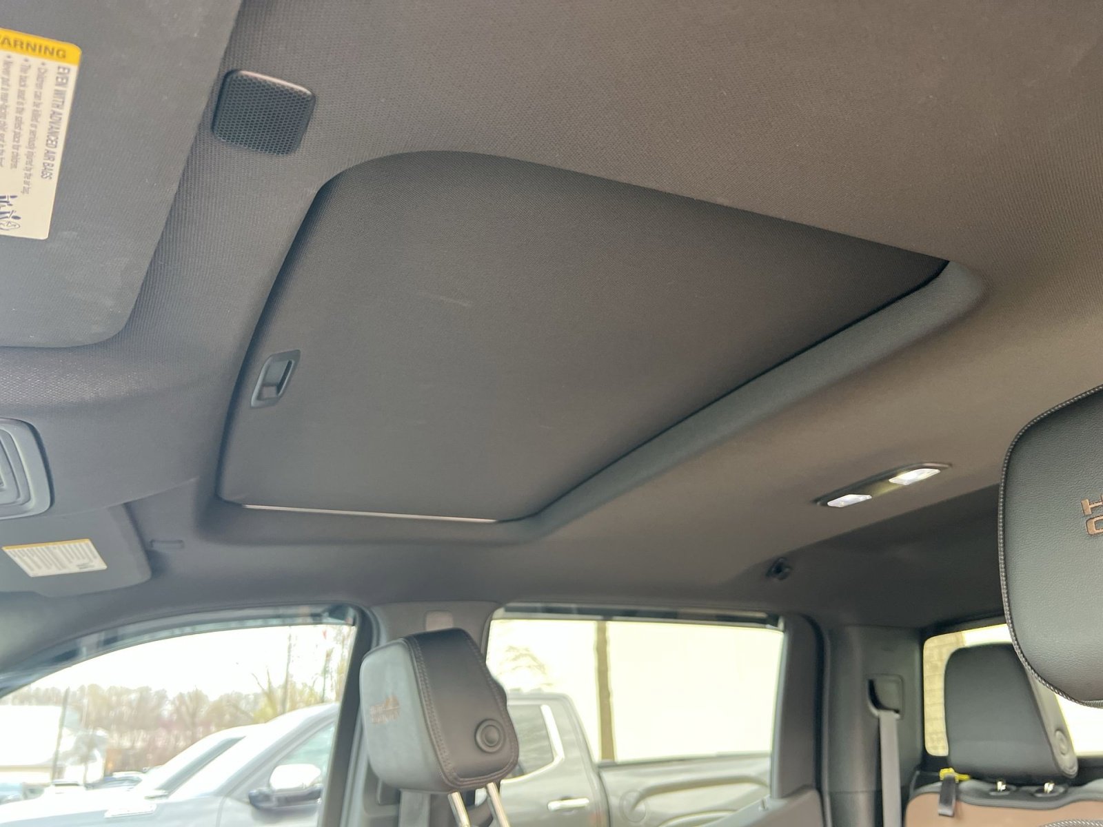 Used 2024 Chevrolet Silverado 1500 High Country image 23