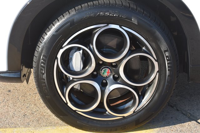 Used 2024 Alfa Romeo Tonale Ti AWD/4WD image 10