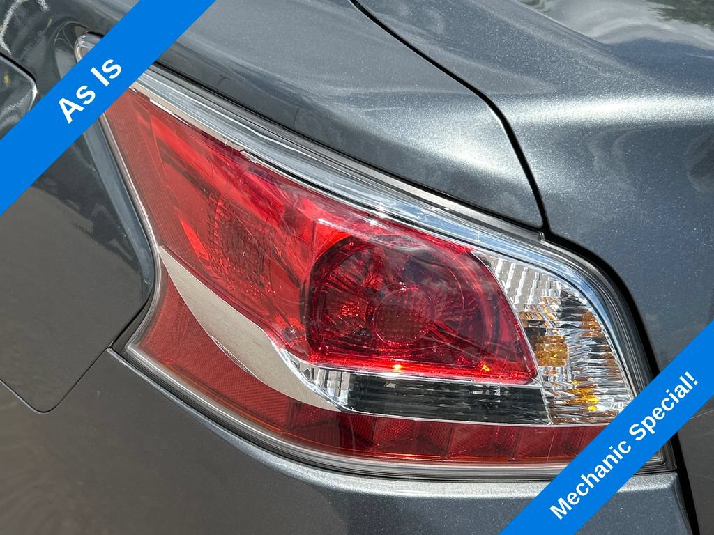 Used 2014 Nissan Altima 2.5 S w/ Display Audio Package FWD image 27
