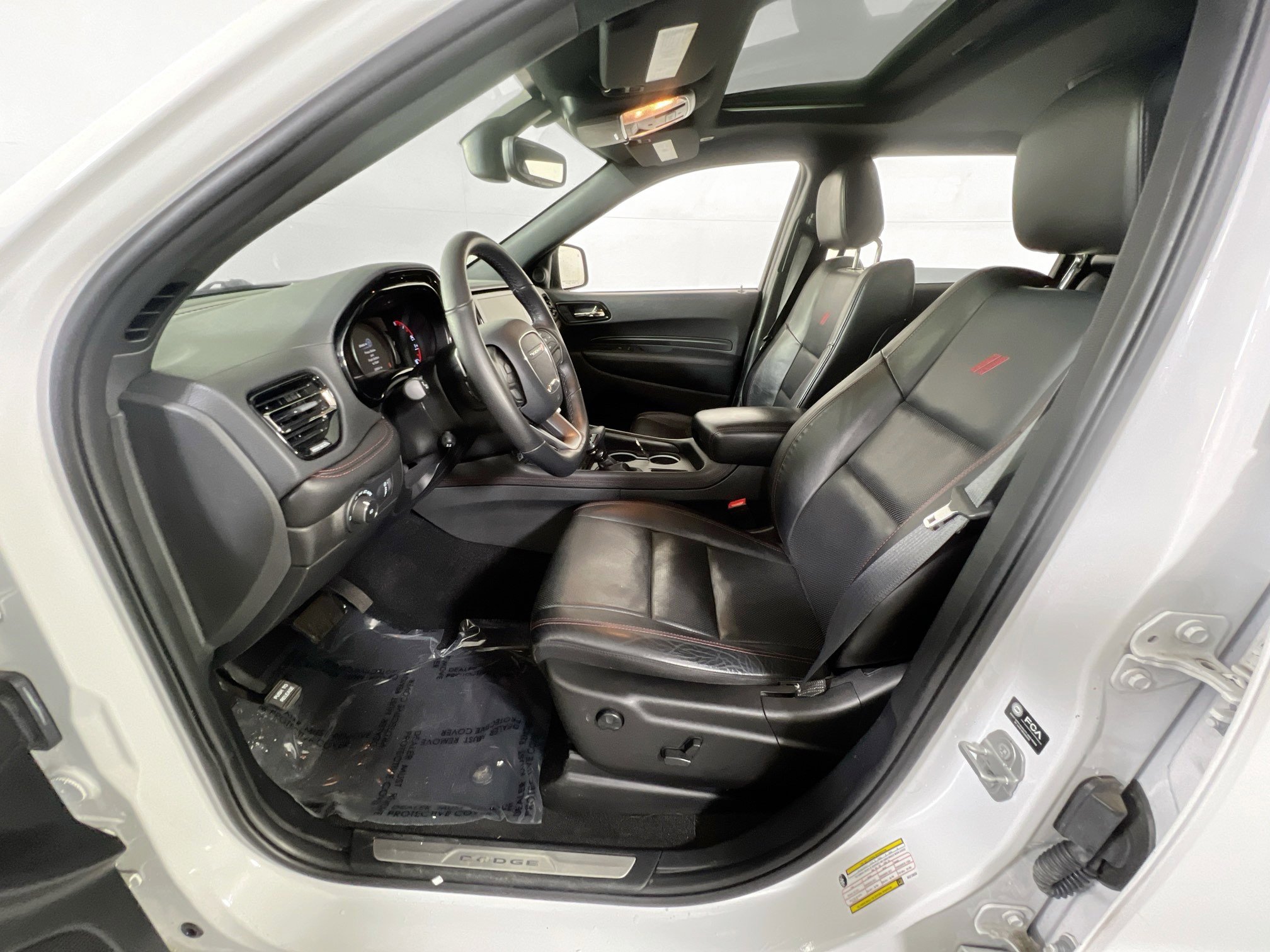 Used 2022 Dodge Durango R/T w/ Blacktop Package image 21