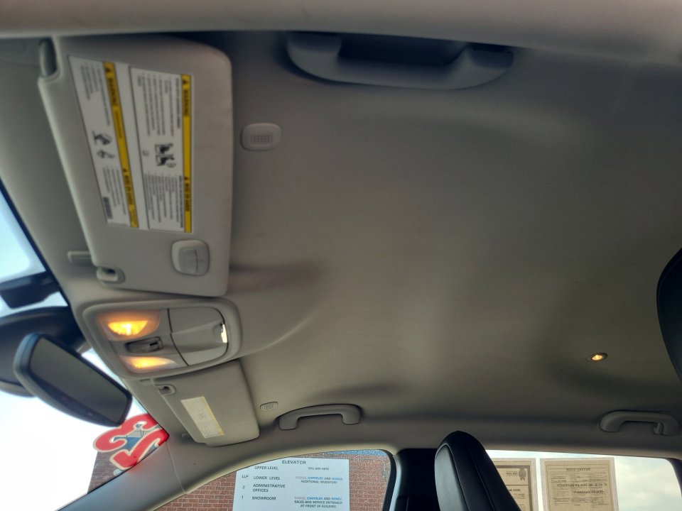 Used 2023 Jeep Cherokee Altitude Lux image 23