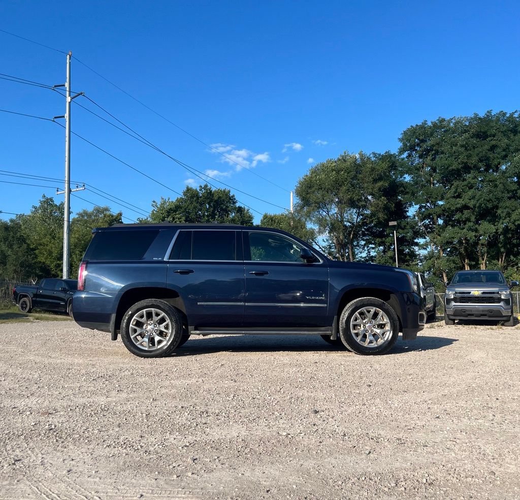 Used 2017 GMC Yukon SLE w/ SLE Value Package AWD/4WD image 6