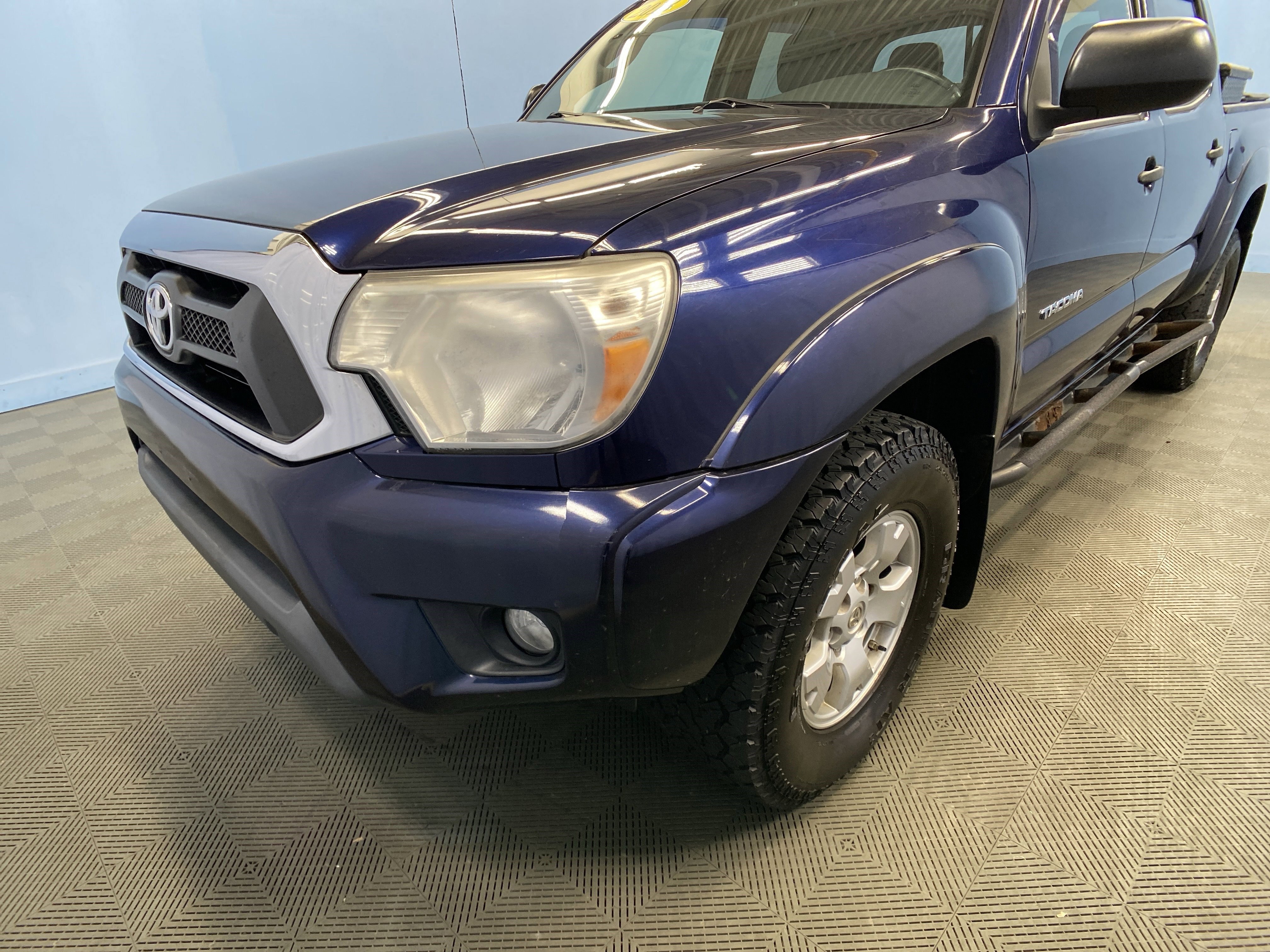 Used 2013 Toyota Tacoma 4x4 Double Cab w/ TRD Off-Road Pkg image 45