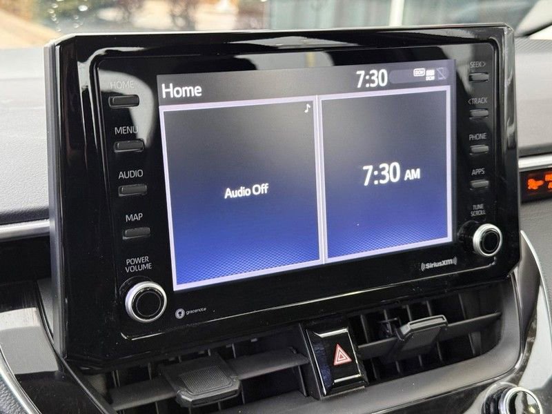 Used 2022 Toyota Corolla LE image 23