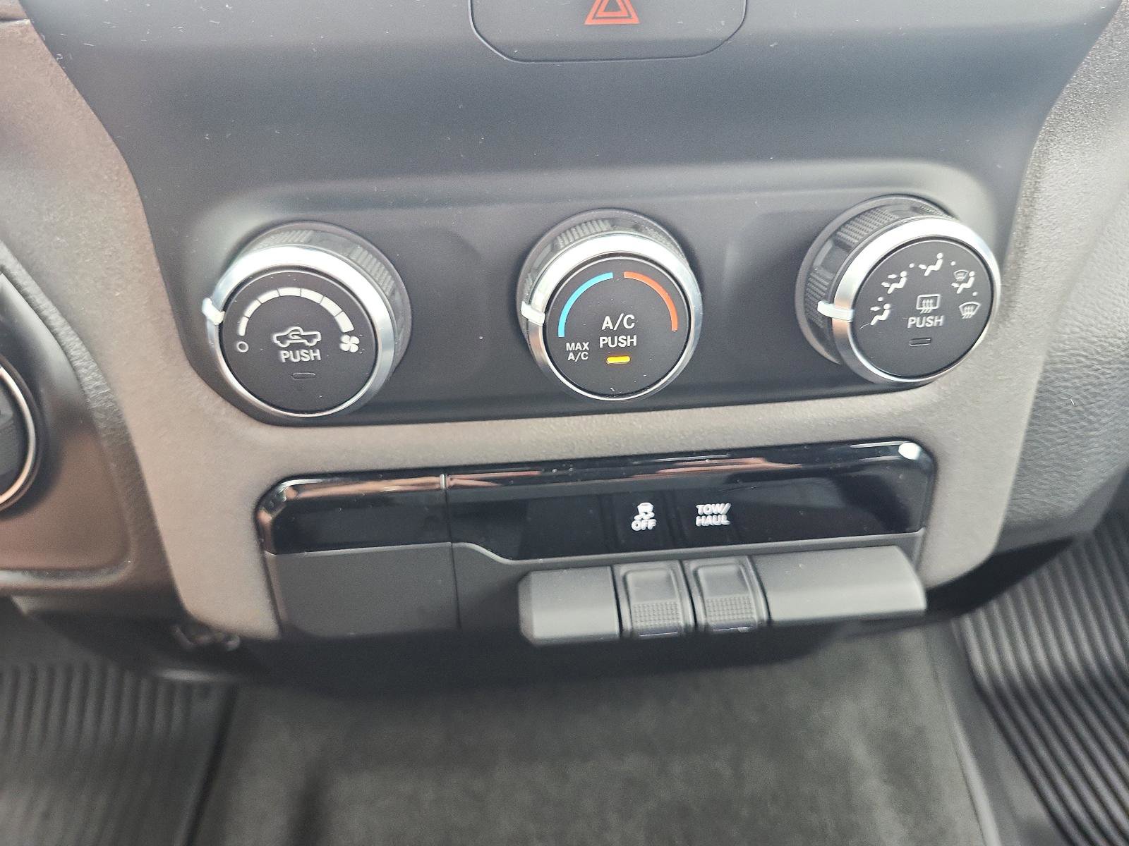 Used 2024 RAM 1500 Tradesman AWD/4WD image 17