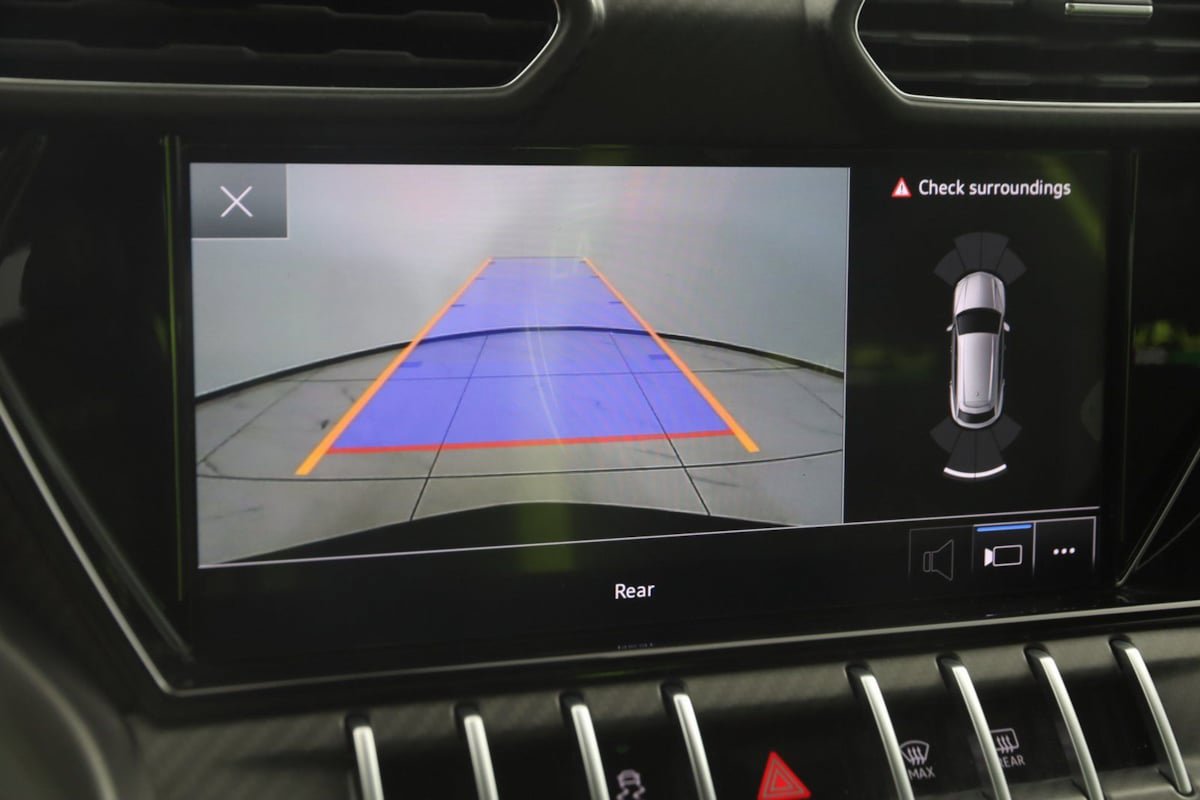 Used 2022 Lamborghini Urus AWD/4WD image 10
