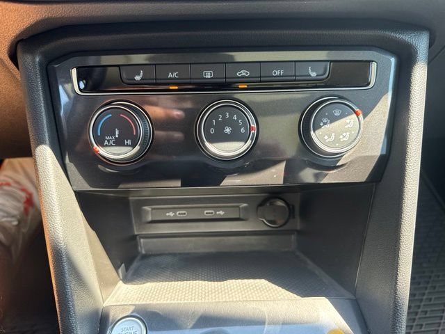 Used 2024 Volkswagen Tiguan Wolfsburg Edition w/ Panoramic Sunroof Package AWD/4WD image 28