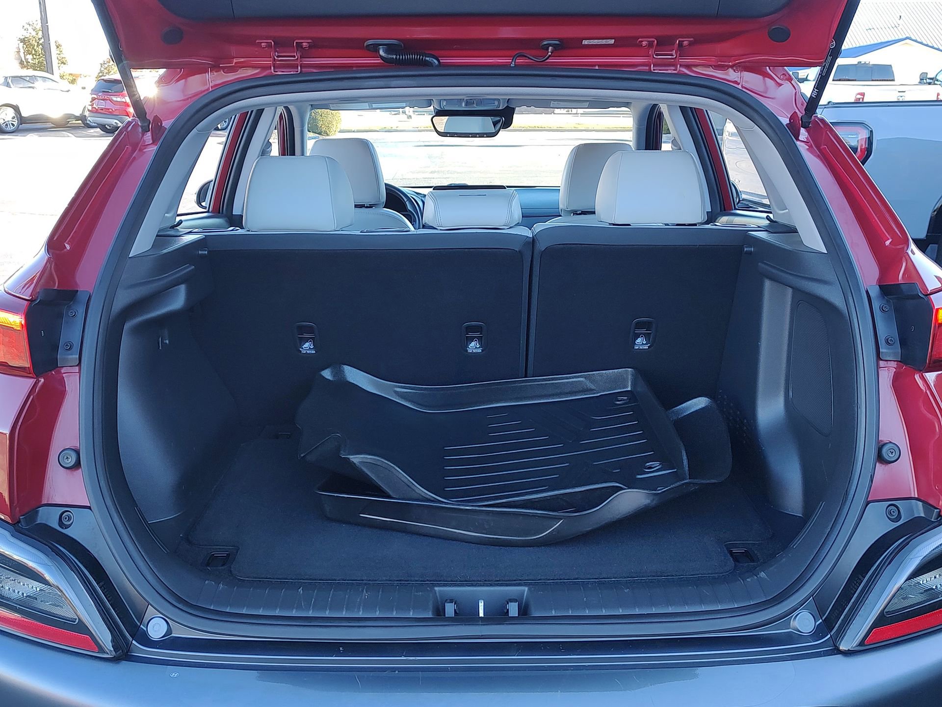 Used 2022 Hyundai Kona Limited image 31