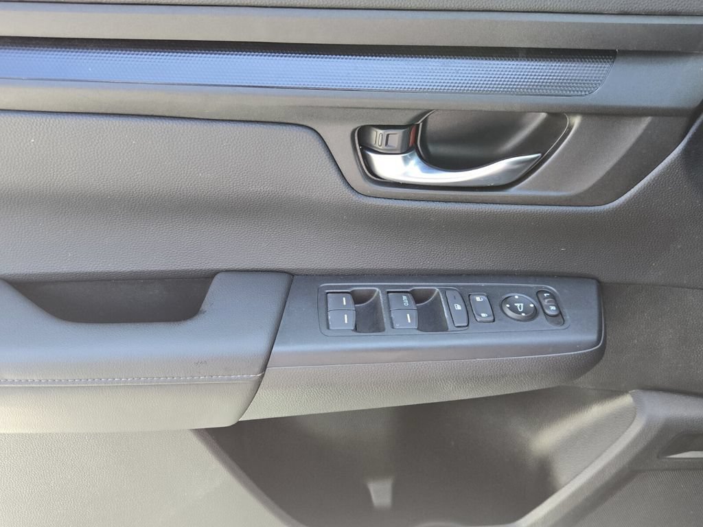 Certified 2025 Honda CR-V LX image 25