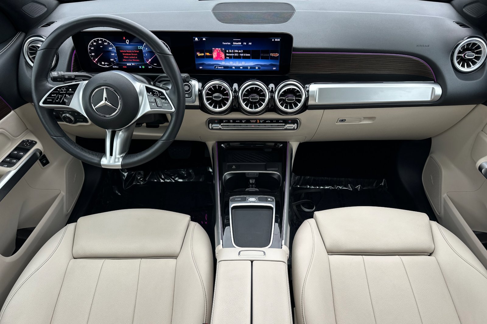 Certified 2025 Mercedes-Benz GLB 250 4MATIC image 13