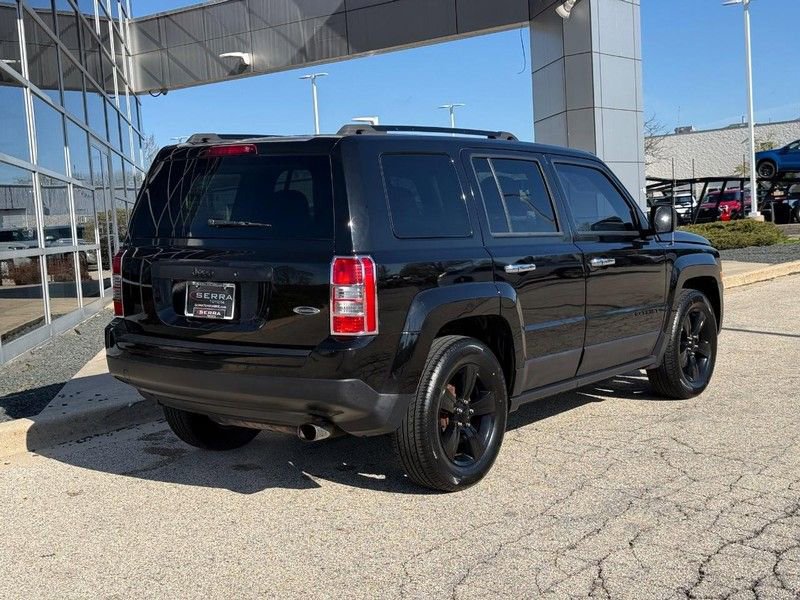Used 2014 Jeep Patriot Sport FWD image 3