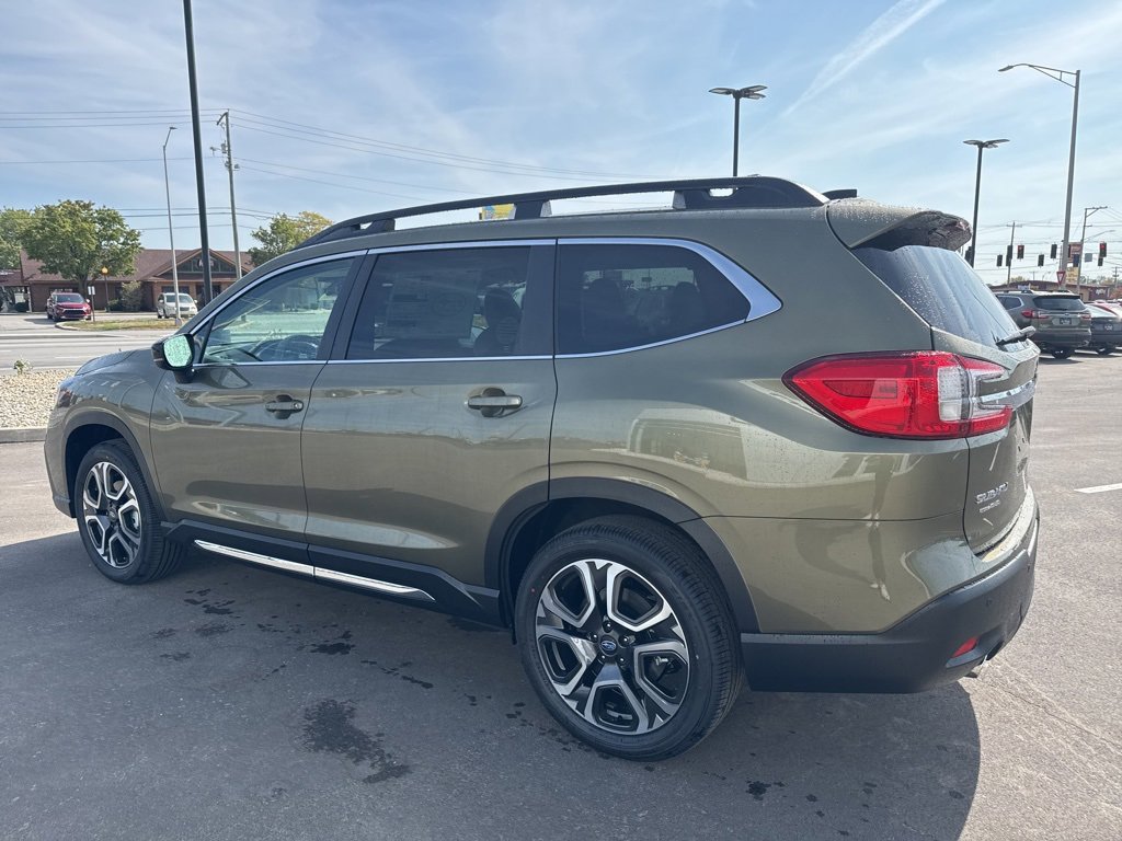 New 2025 Subaru Ascent Limited image 4