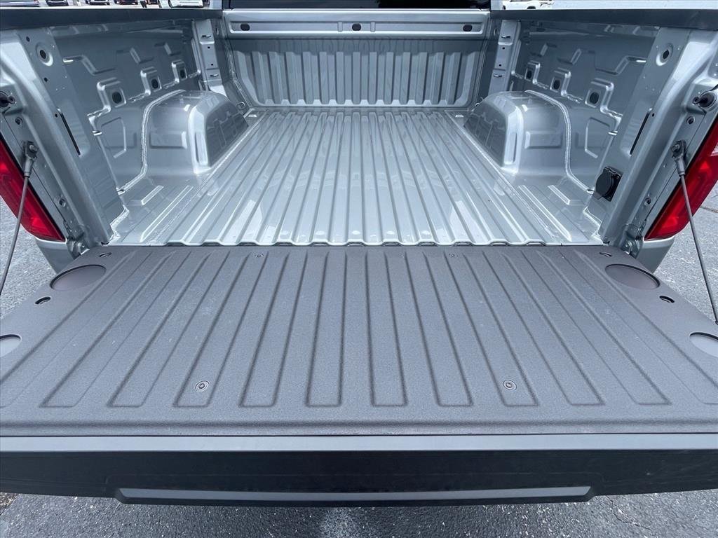 New 2026 Chevrolet Silverado 1500 LT Trail Boss w/ LPO, Dark Essentials Package AWD/4WD image 7