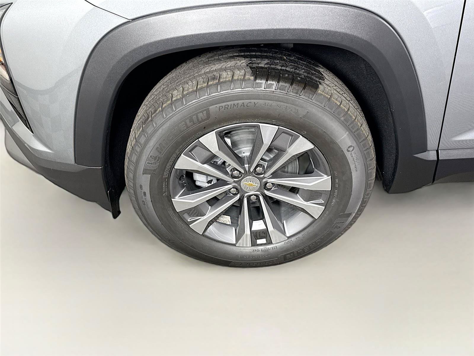 New 2026 Chevrolet Equinox LT AWD/4WD image 23