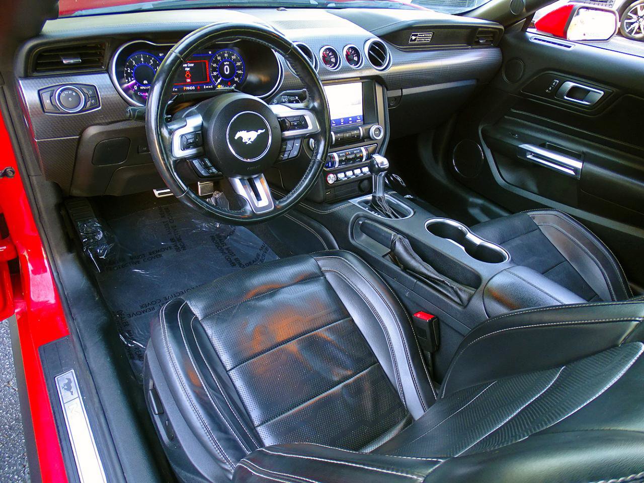 Used 2020 Ford Mustang GT Premium w/ GT Performance Package RWD image 17