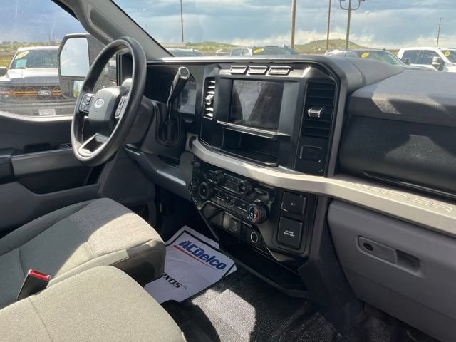 Used 2024 Ford F250 XLT w/ FX4 Off-Road Package AWD/4WD image 27