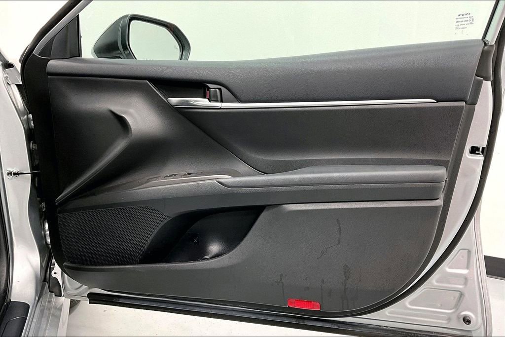 Used 2023 Toyota Camry LE FWD image 22