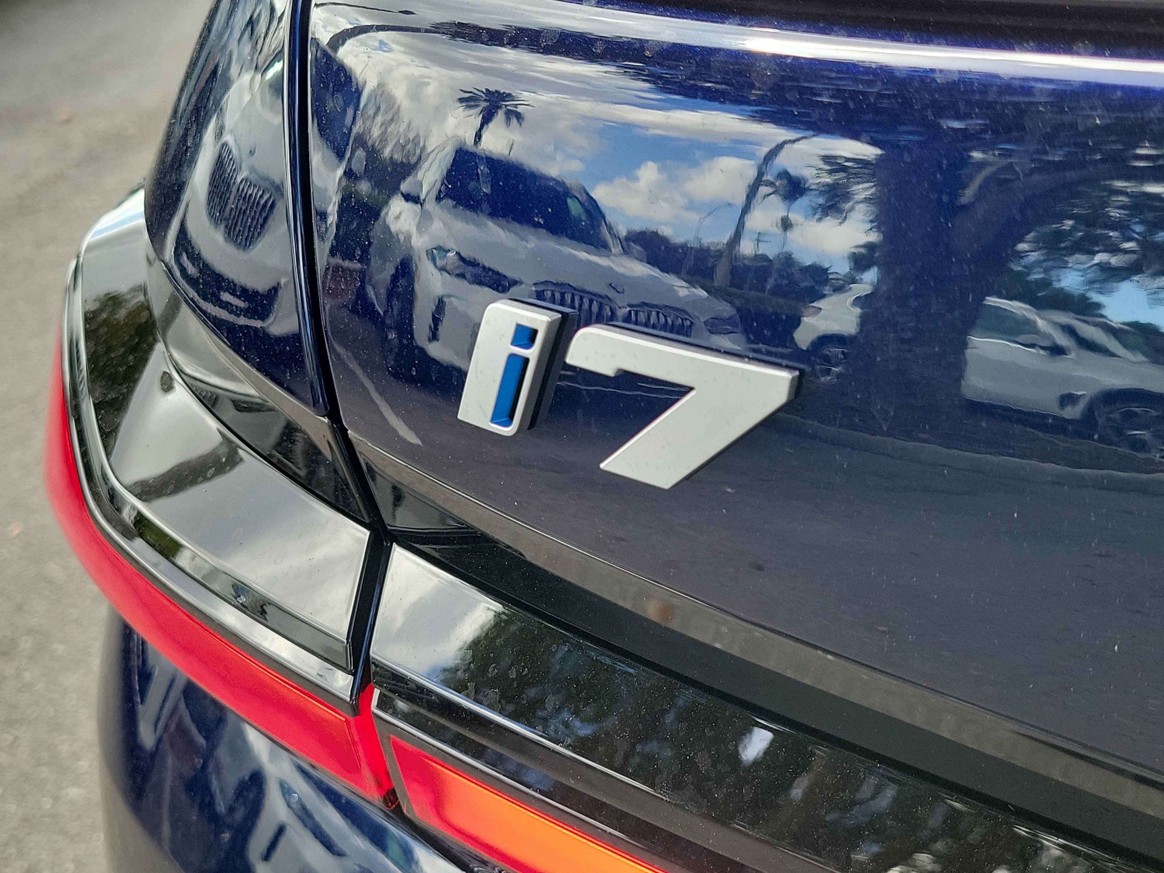 New 2026 BMW i7 eDrive50 w/ M Sport Package image 6