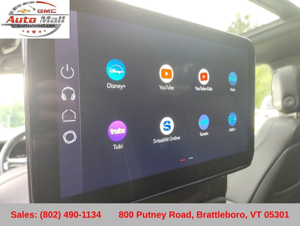 Used 2025 GMC Yukon XL Denali Ultimate AWD/4WD image 32