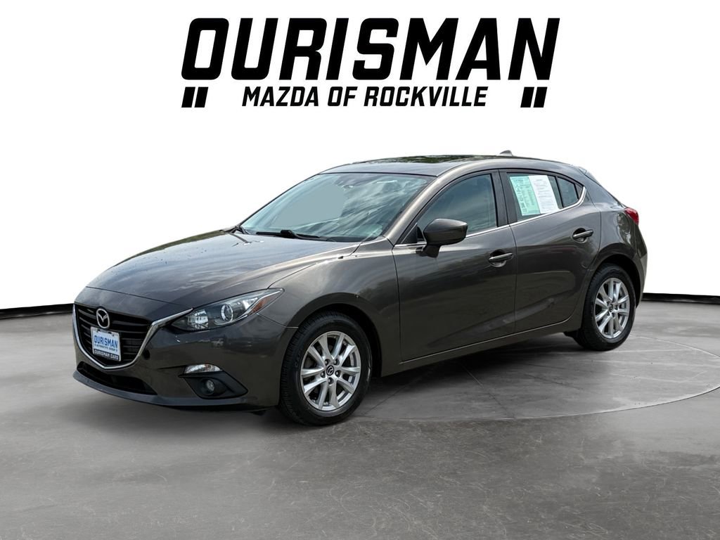 Used 2016 MAZDA MAZDA3 i Touring w/ Popular Equipment Package FWD image 2