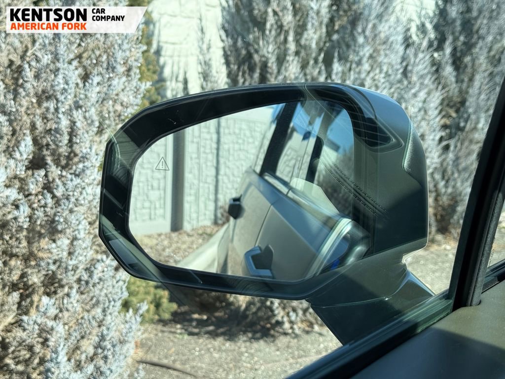 Used 2025 Hyundai Santa Fe Calligraphy image 27