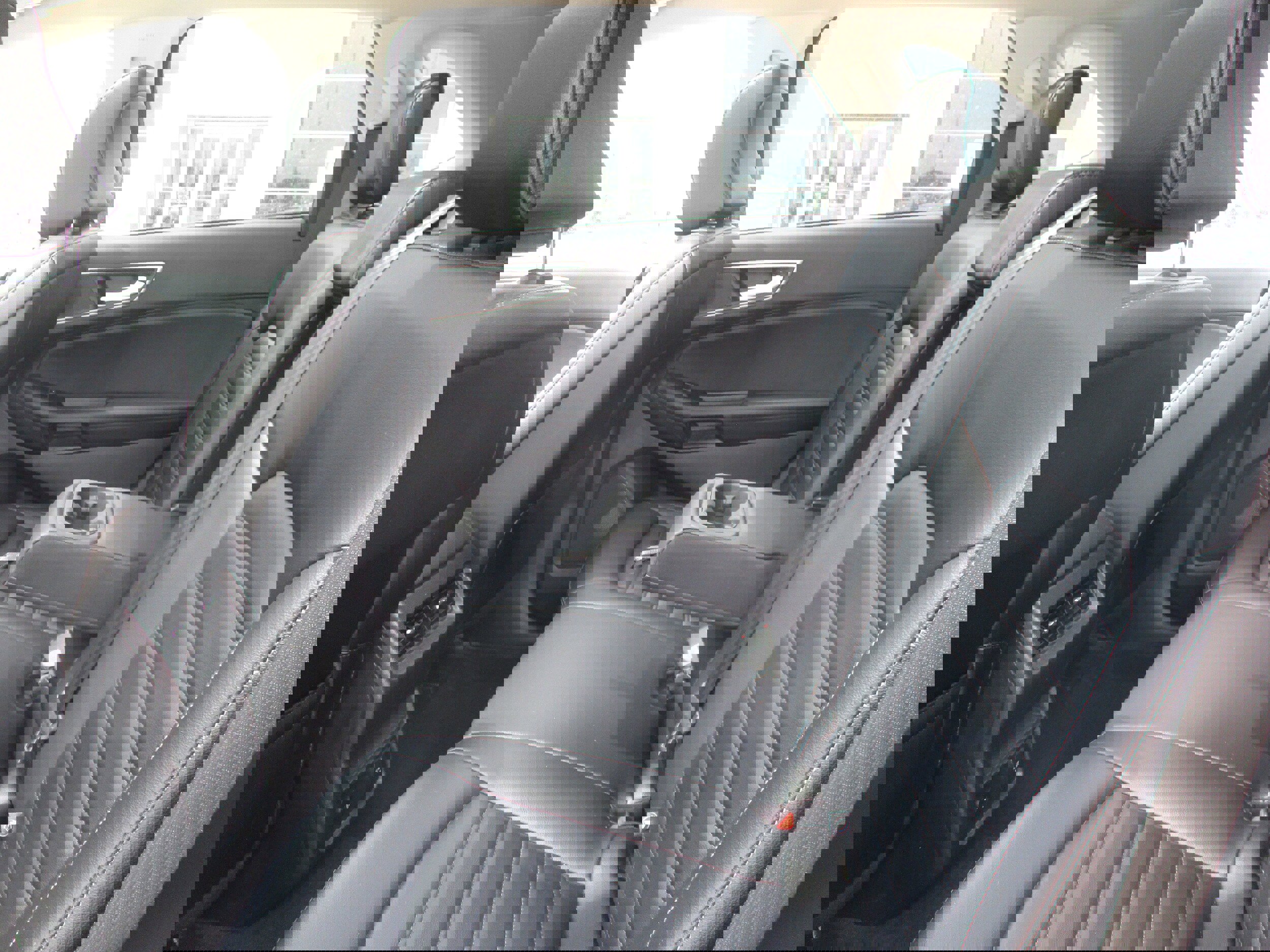 Used 2022 Ford Edge SEL w/ Convenience Package AWD/4WD image 18