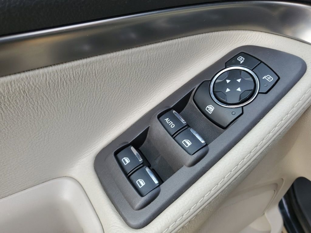 Used 2014 Ford Explorer FWD image 16