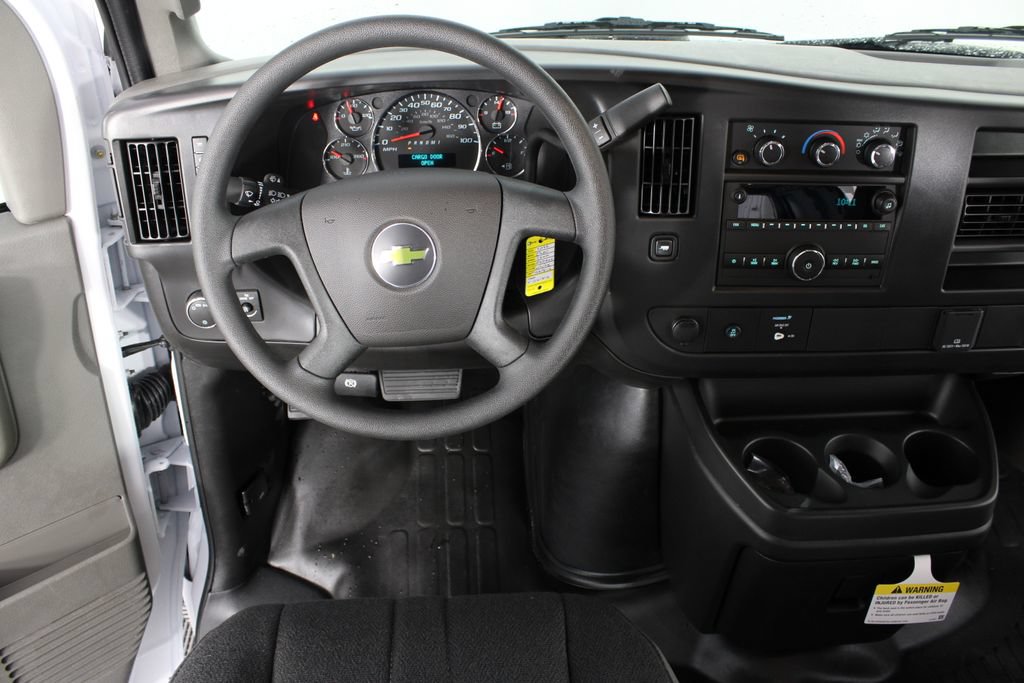 New 2026 Chevrolet Express 2500 RWD image 8