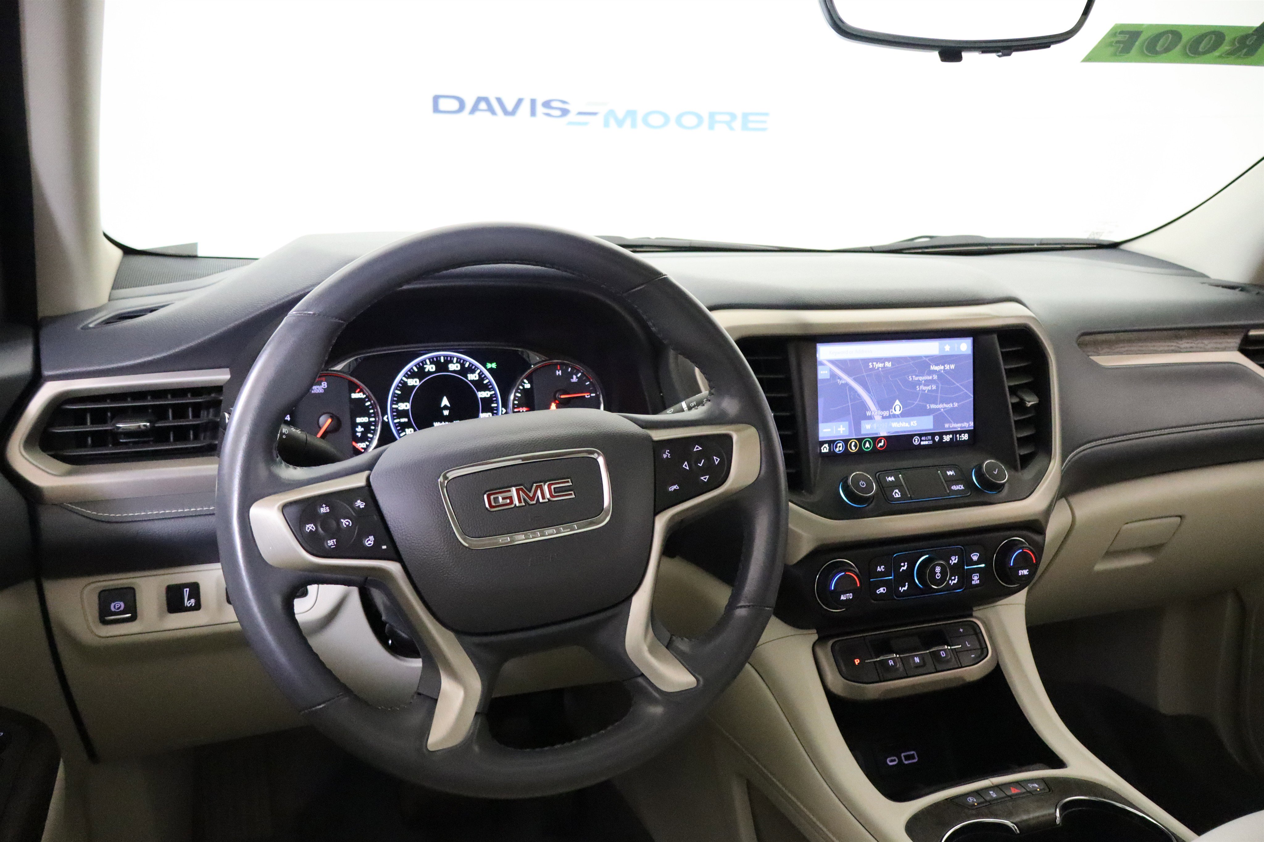 Used 2022 GMC Acadia Denali w/ Denali Ultimate Package image 16